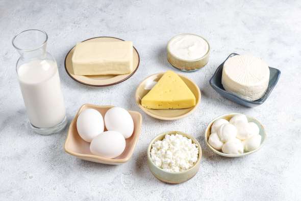 fresh-dairy-products-min